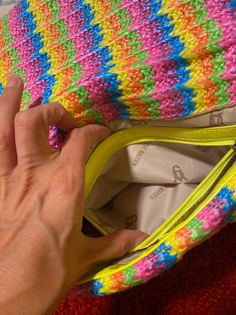 Steve Madden Prism Rainbow Crossbody Bag - Picture 6 of 7